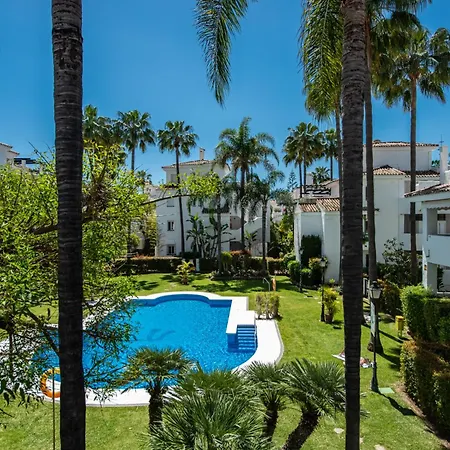 Naranjos Puerto Banus Apartment *
