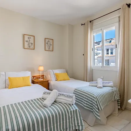 Apartment Naranjos Puerto Banus Marbella